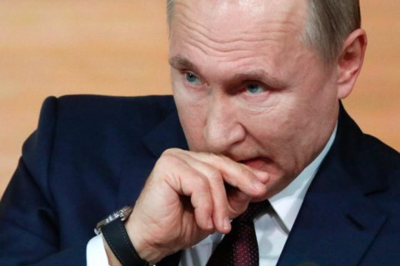 Астролог розповів, коли помре Путін, й спрогнозував війну в РФ