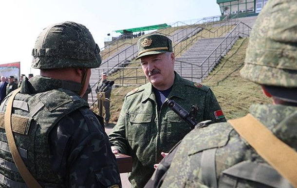 Беларусь намерена разместить С-400 на границе с Украинойм