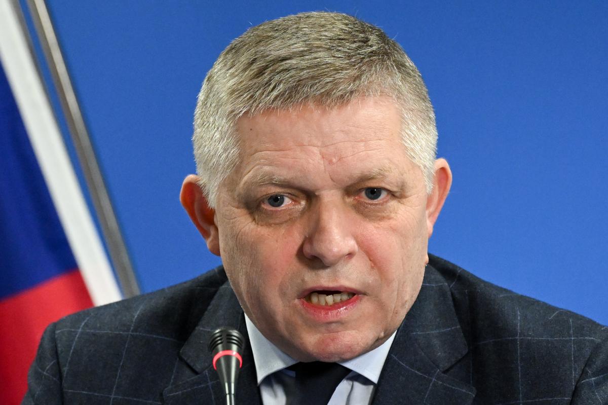 Фіцо виступив проти пропозиції Мерца про "асоційоване членство" в ЄС для України