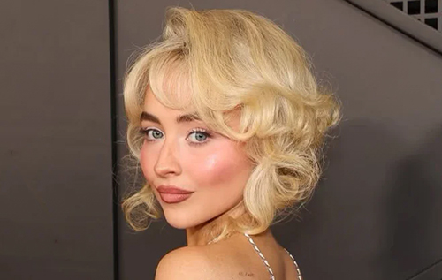 Після критики співачки: Білий дім знову використав Сабріну Карпентер у політичному ролику