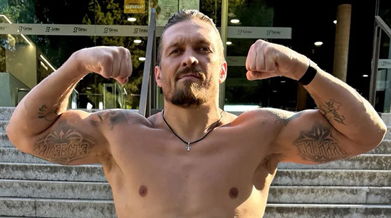 Зайняв місце Кроуфорда: Усик очолив рейтинг найкращих боксерів світу від ESPN