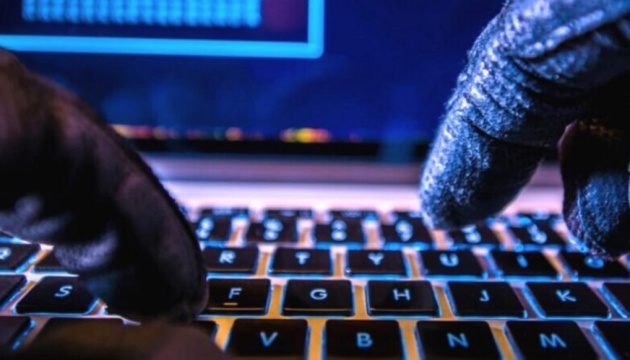 За кілька днів до виборів: хакери зламали інфраструктуру ЦВК Росії За кілька днів до виборів: хакери зламали інфраструктуру ЦВК Росії