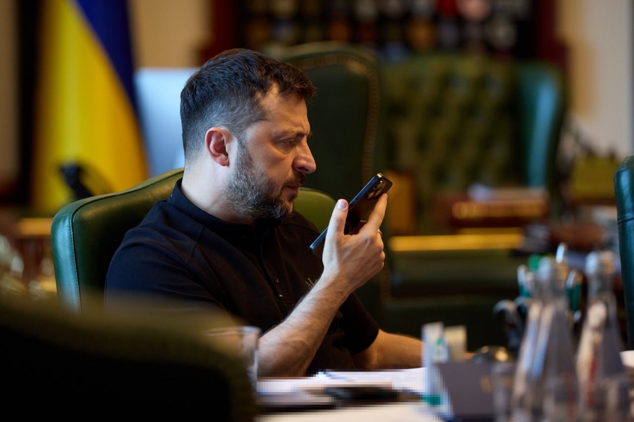 Мерц та Зеленський поспілкувалися щодо корупційного скандалу в Україні