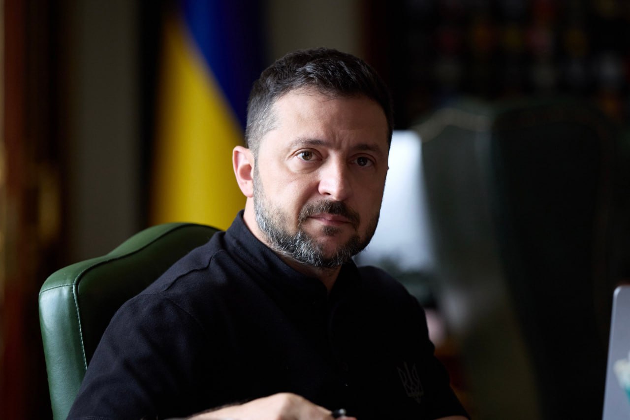 "Два двосторонні, один тристоронній": Зеленський обговорює формати перемовин з РФ на рівні лідерів