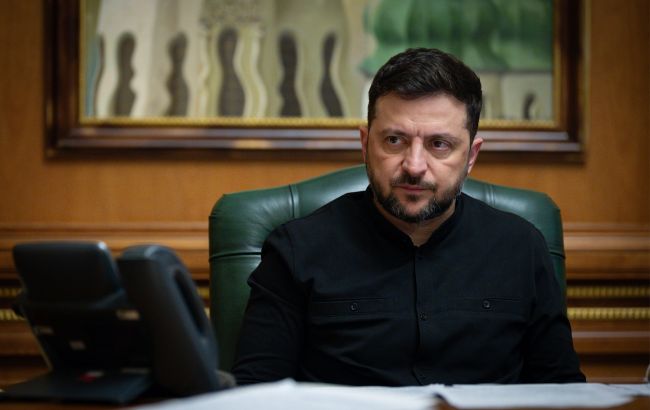 Зеленський ввів увів у дію плани стійкості регіонів та жорстко попередив Кличка