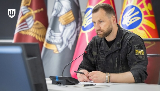 У Міноборони прокоментували звільнення Хмари з військової служби