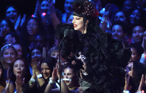 Тріумфаторка – Леді Гага: у США нагородили переможців MTV Music Video Awards 2025. ВІДЕО