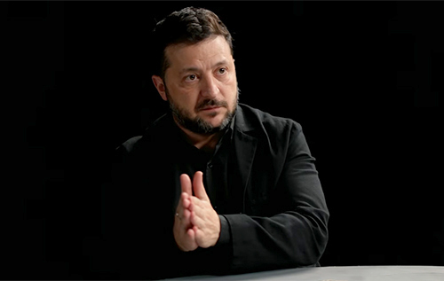 Зеленський: Трампу слід перенести свою риторику з мене на Путіна, щоб завершити війну