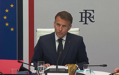 Макрон закликає всі сторони конфлікту дотримуватися перемир’я на Близькому Сході