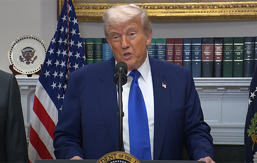 Надихнувся прикладом Росії: Трамп анонсував військові паради в США