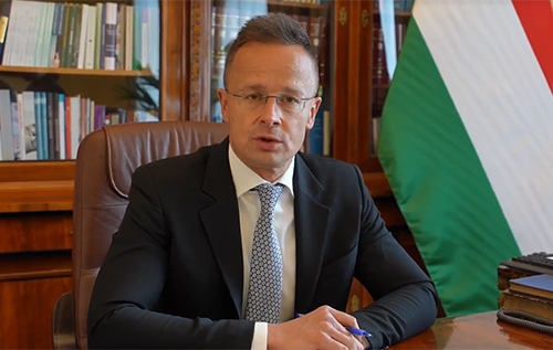"Ми не дозволимо втягнути Угорщину у війну": Сійярто розповів про двох шпигунів, які нібито працювали у посольстві України