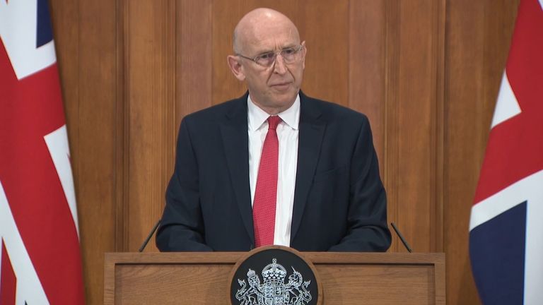 У Британії застерегли Росію від посилення військової активності в Атлантиці