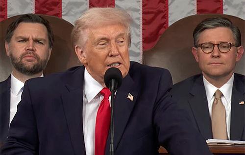 Трамп: "США наполегливо працюють, щоб припинити різанину між РФ та Україною"