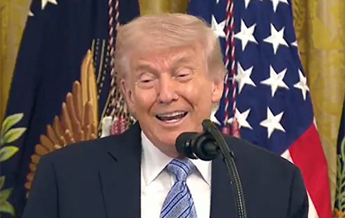 Трамп натякнув на можливість залишитися президентом ще на 8-9 років