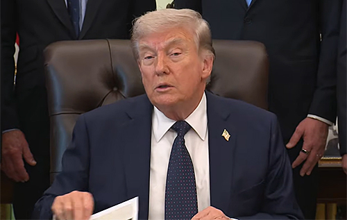 Трамп заявив, що хоче балотуватися на третій президентський термін