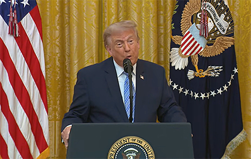Трамп звинуватив розвідку США у прихованні втручання Китаю у вибори президента