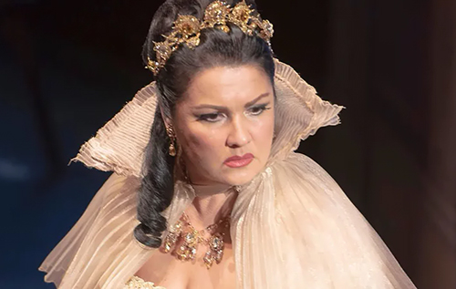 "Цинічна відбілювальна операція": посольство України закликало скасувати "російський сезон" у театрі Парижа