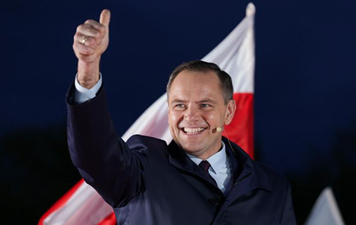 Кароль Навроцький переміг на президентських виборах у Польщі
