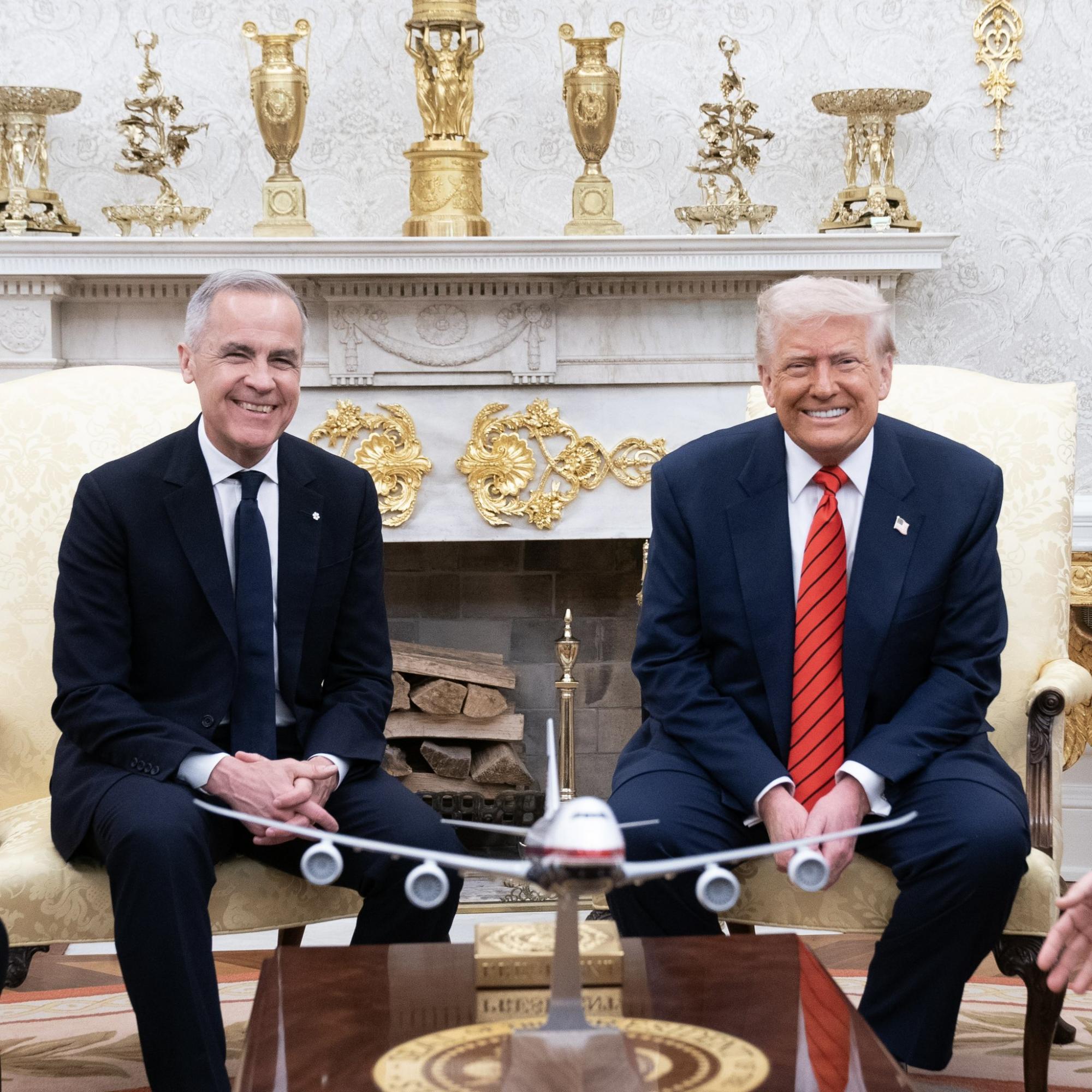 Трамп зазіхнув на Канаду на зустрічі з Карні: прем'єр не промовчав