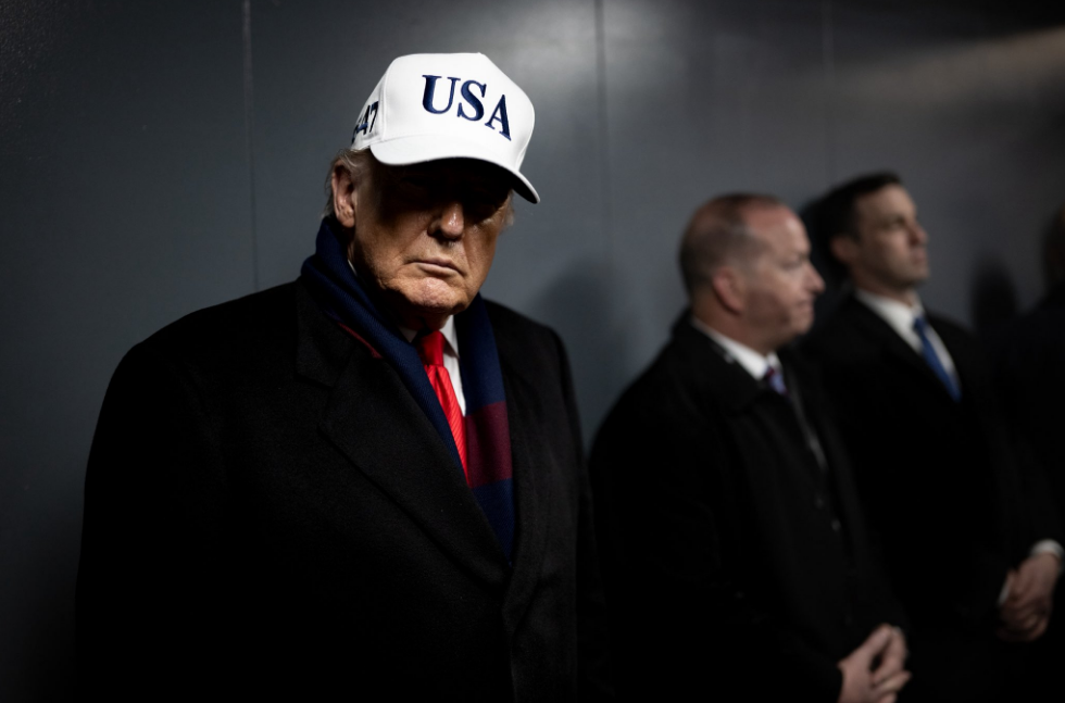 У Трампа змінили плани по Гренландії через можливу загрозу імпічменту, - Reuters