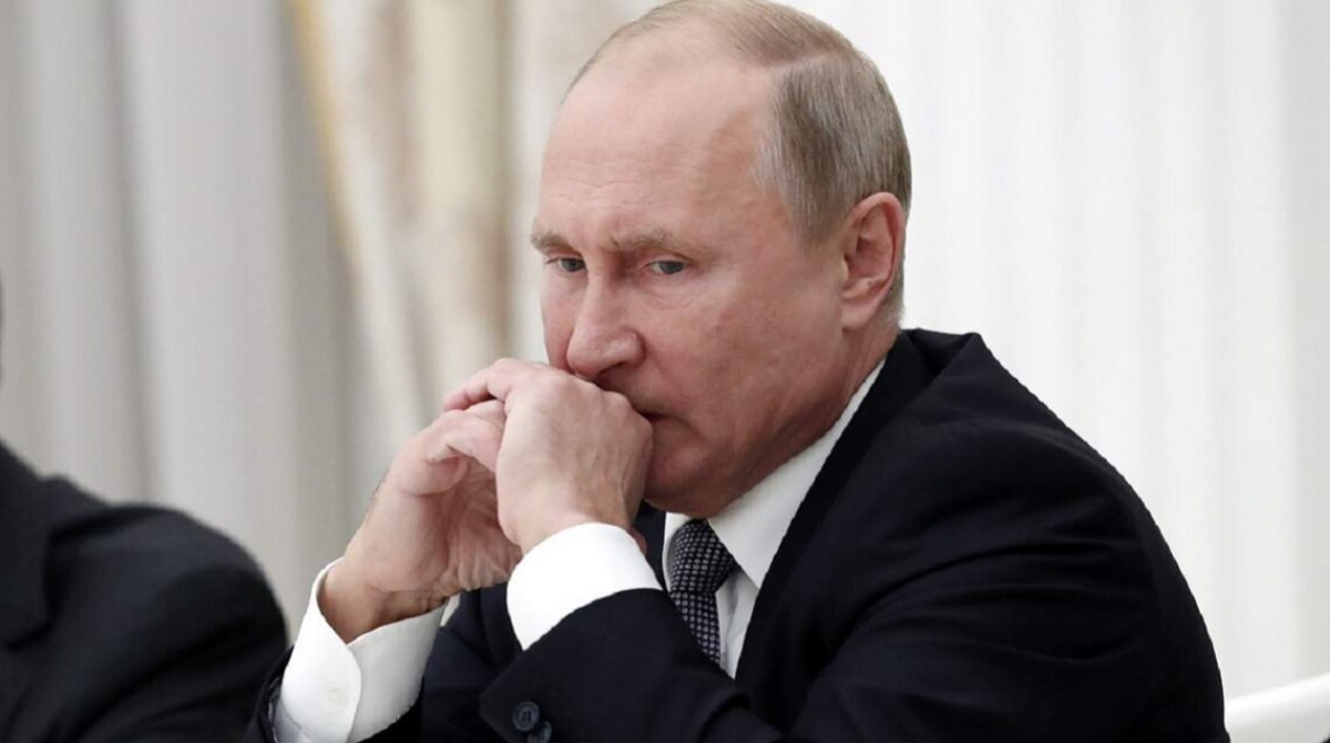 Вадим Денисенко: Путін не підіймає ставки. Він нервує