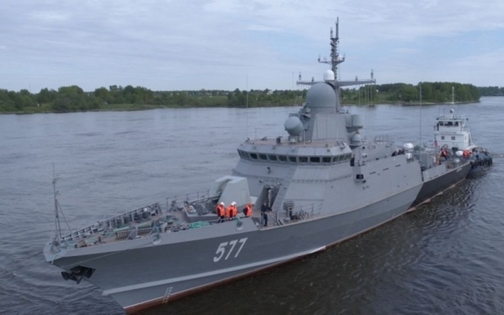 Росіяни вивели в море недороблений "Циклон": у ВМС пояснили, що не так із судном
