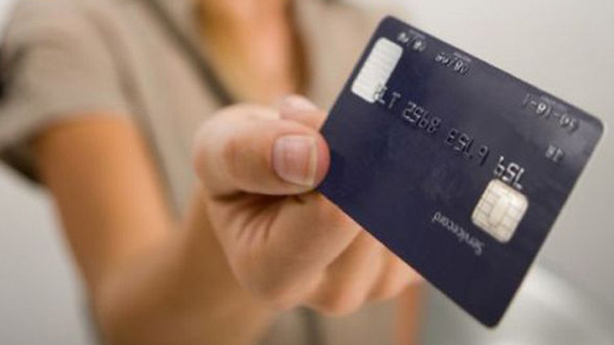 Банківську картку можуть заблокувати за переказ 5001 грн: за якої умови це можливо