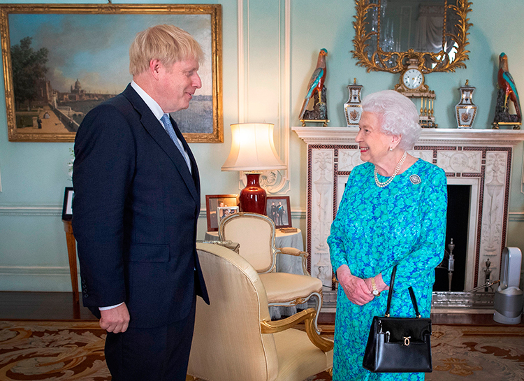Для похудения Борису Джонсону понадобилось необычное разрешение от королевы Елизаветы
