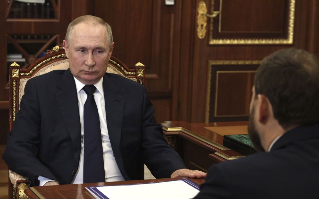 Експерт розповів, чи може світ вплинути на Путіна та чого домагається Кремль