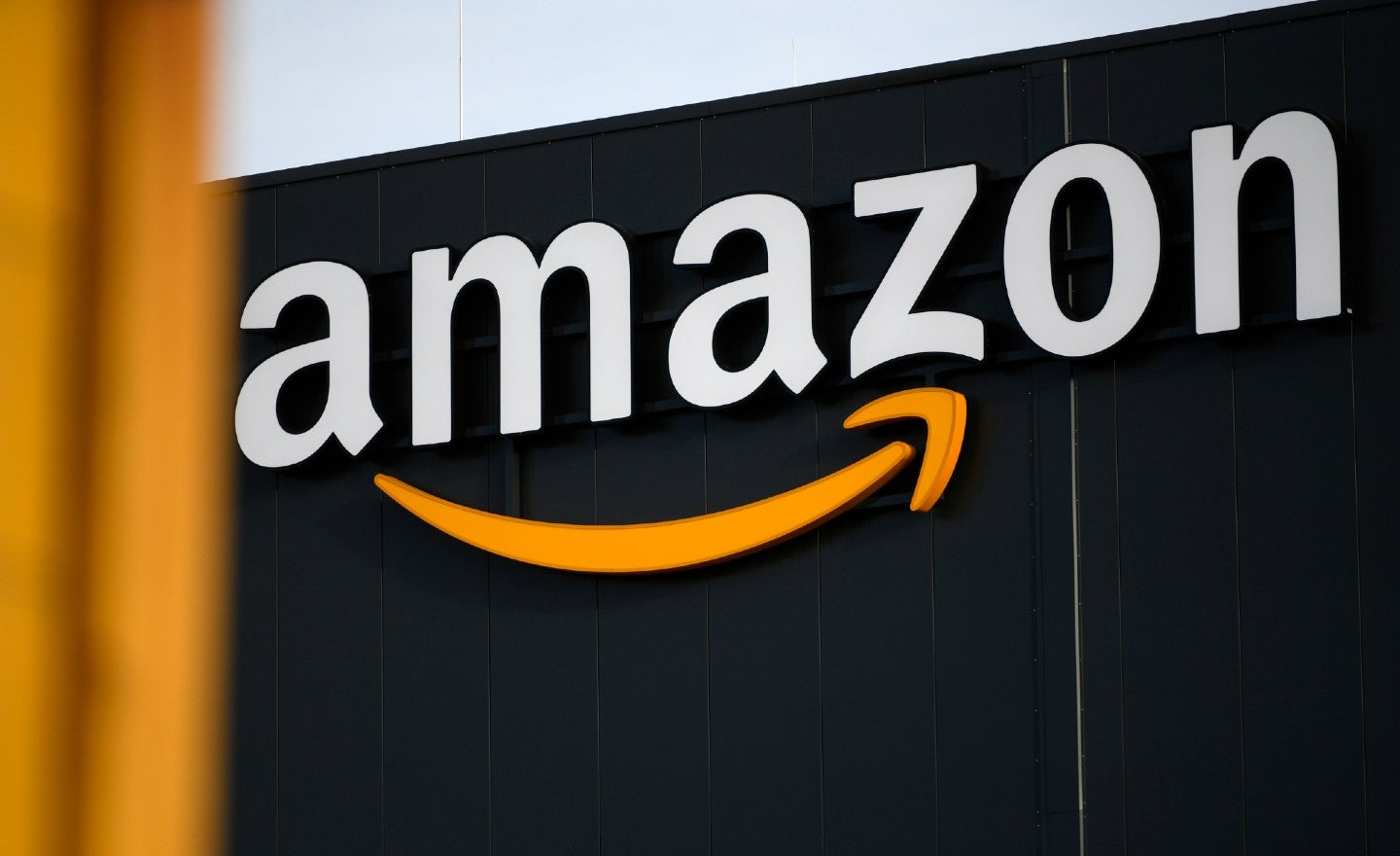 Amazon починає найбільше скорочення в історії компанії Amazon починає найбільше скорочення в історії компанії