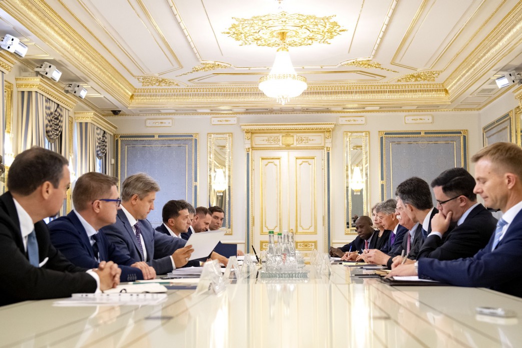 Володимир Зеленський провів зустріч з радником Президента США з національної безпеки Джоном Болтоном.