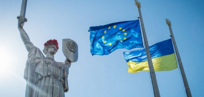 ЄС схвалив угоду про передачу Україні секретної інформації – Bloomberg