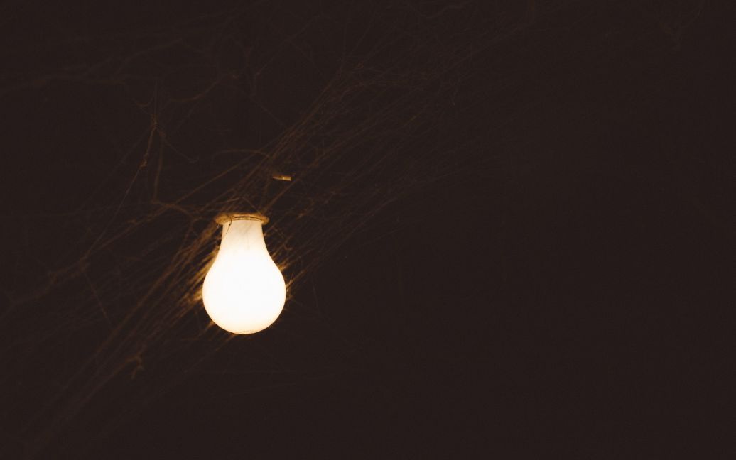 На Хмельниччині - одна з найскладніших ситуацій з електрикою: Ізяслав та Білогір’я без світла