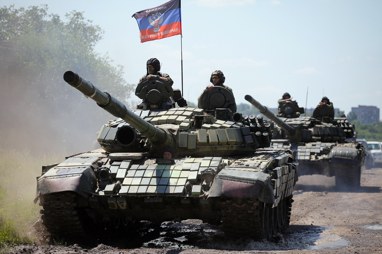 Четверо загиблих і втоплений танк: загарбники успішно провели "військові навчання" в ОРДЛО