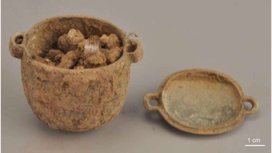 Лунное молоко. В Китае обнаружили крем для лица возрастом 2700 лет