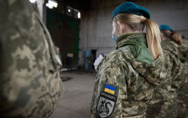 Військовий облік жінок може стати обов'язковим тільки для однієї професії, – Веніславський