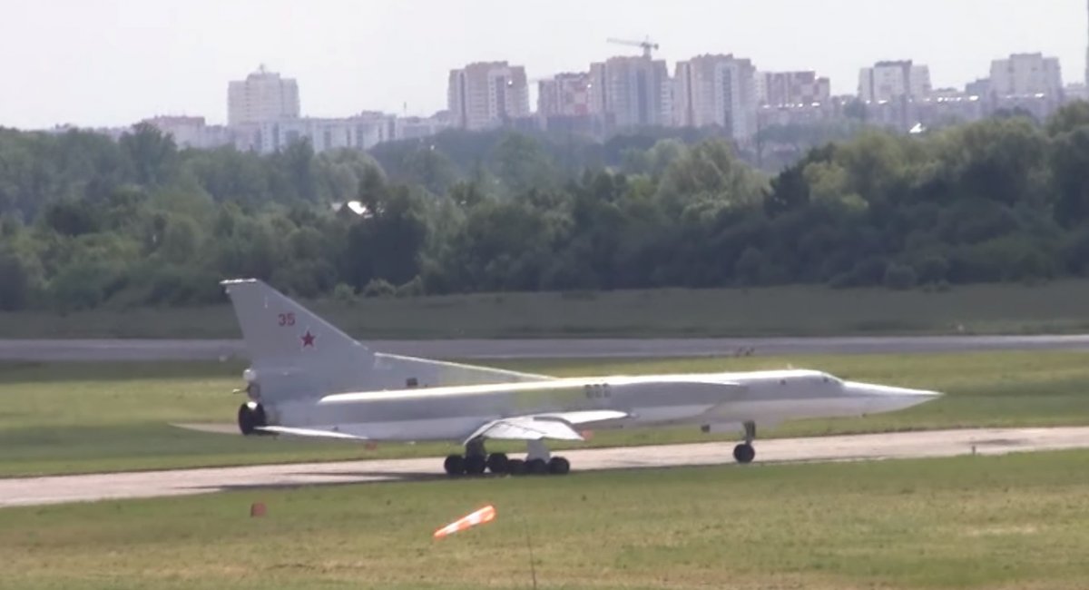 Для чого РФ перегнала  на базу "Оленья" аж 40 Ту-22М3 та 20% від наявних у неї літаків Ту-95МС - Defense Express