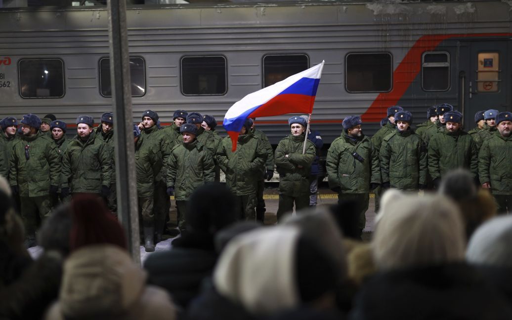 У ЦПД пояснили, навіщо Путін створює Московський і Ленінградський військові округи