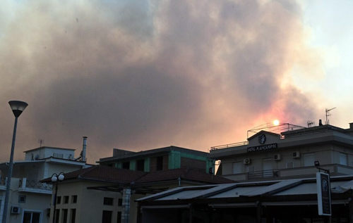 У Греції через лісові пожежі стався вибух на складі боєприпасів. ВІДЕО