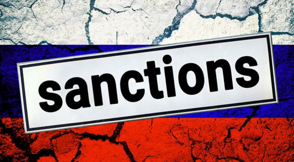 Росія починає відчувати наслідки санкцій, – The Atlantic