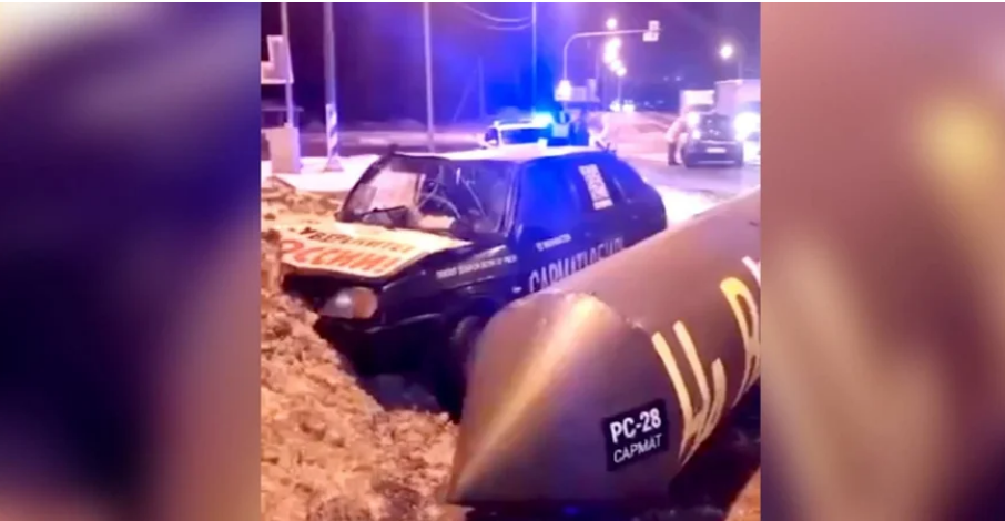  У РФ розбилася машина, яка везла "ракету "Сармат" на Вашингтон". ВІДЕО