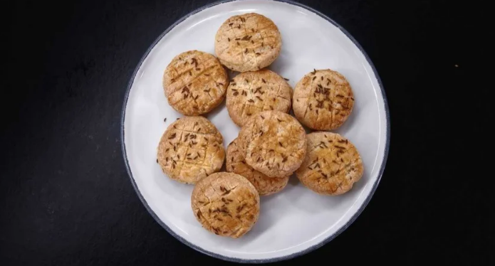 Такого ви точно ще не готували: рецепт старовинного українського печива погач на салі