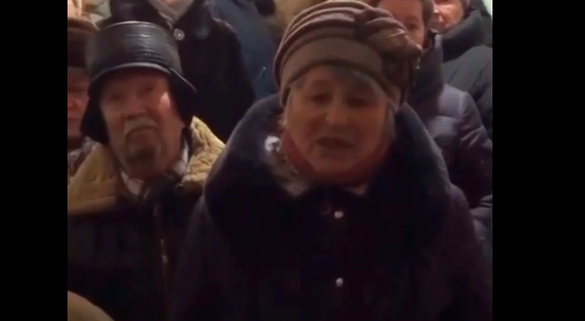 "Таке відчуття, що нас хочуть стерти з лиця землі": мешканці підмосковного Воскресенська поскаржилися Путіну, що замерзають без опалення. ВІДЕО