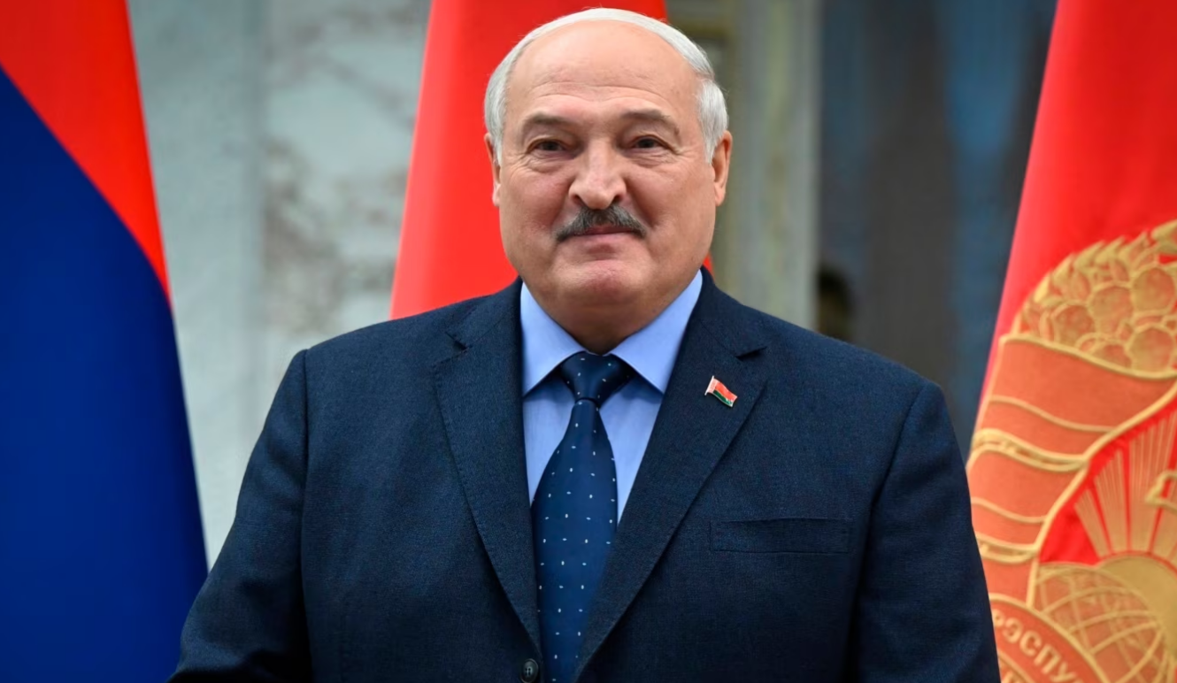 Лукашенко дозволив армії стріляти по мирному населенню, – указ