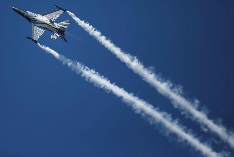 Україна може отримати винищувачі F-16: як вони вплинуть на хід війни. ВІДЕО