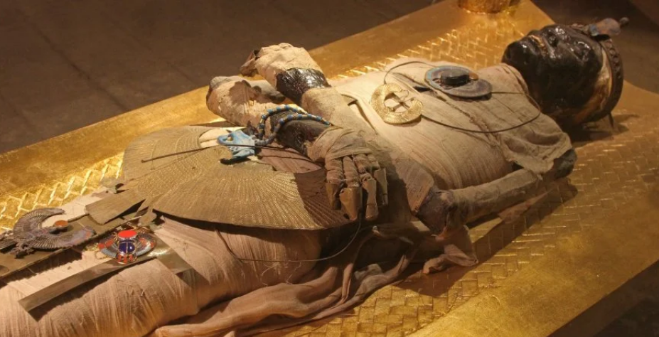 Дослідження мумії давньоєгипетського священнослужителя привело істориків до цікавих висновків