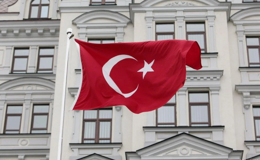 Усі турецькі банки відмовилися від російської платіжної системи "Мир"
