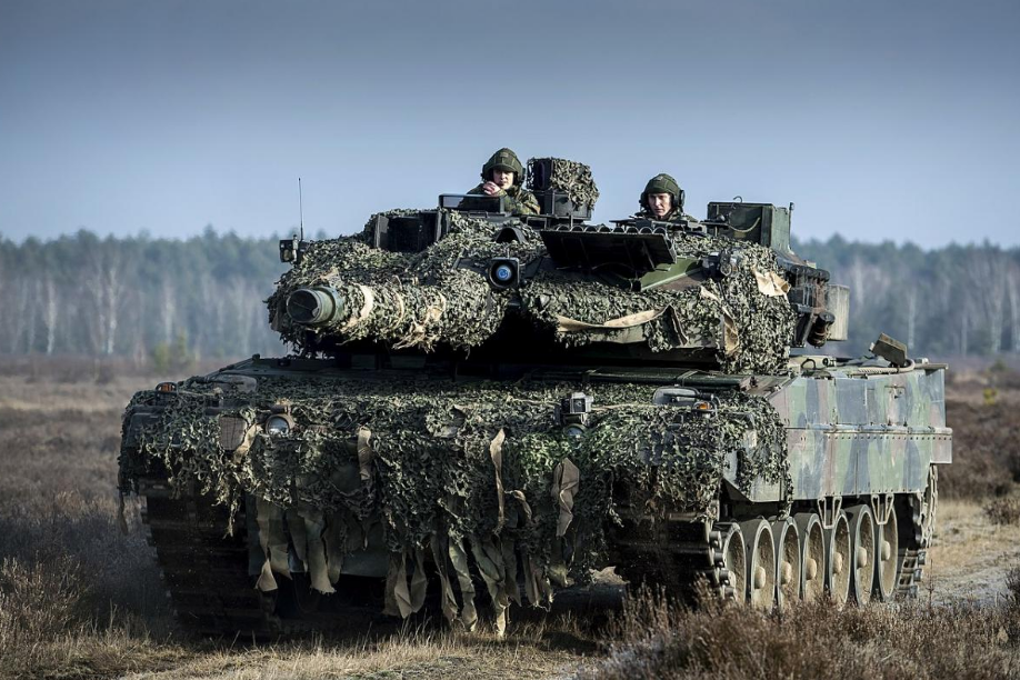 Німеччина має намір "терміново" розглянути запит Польщі на передачу ЗСУ Leopard – Spiegel