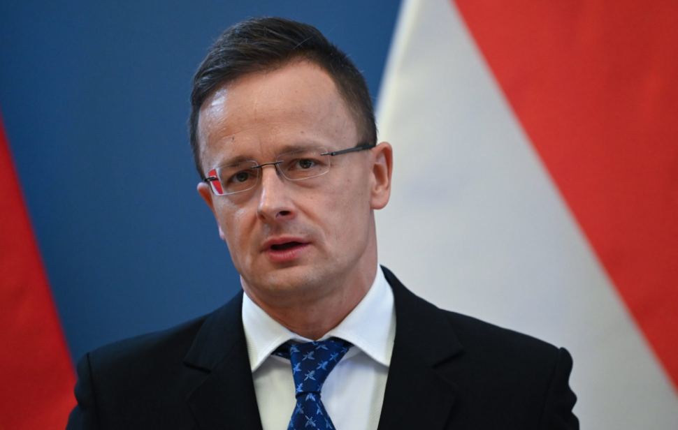 Голова МЗС Угорщини звинуватив посла США у "втручанні у внутрішні справи". Посол відповів