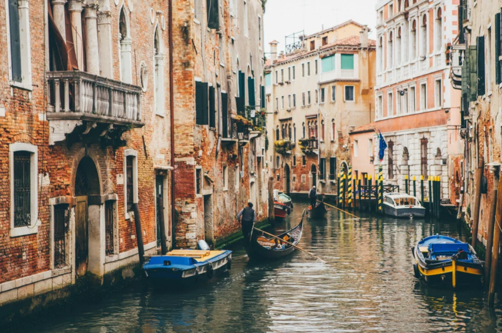 Канали Венеції починають дрібніти через нестачу опадів. На Італію може чекати сильна посуха